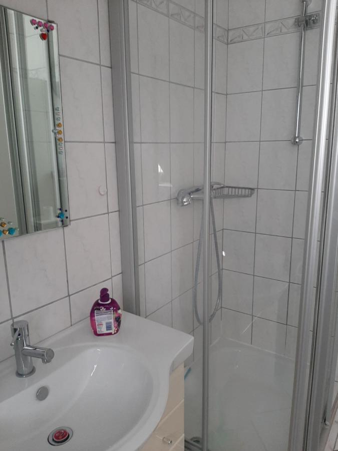 Familienfreundliche Ferienwohnung Auf Dem Lande Monteur Wohnung Hessisch Oldendorf Exterior foto